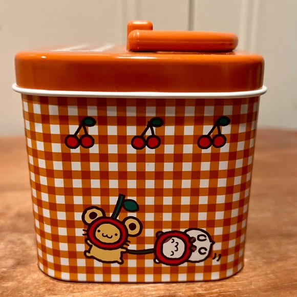 Rare Vintage Sanrio Tin Storage Box with Cute Pompompurin Design - Picture 4 of 9